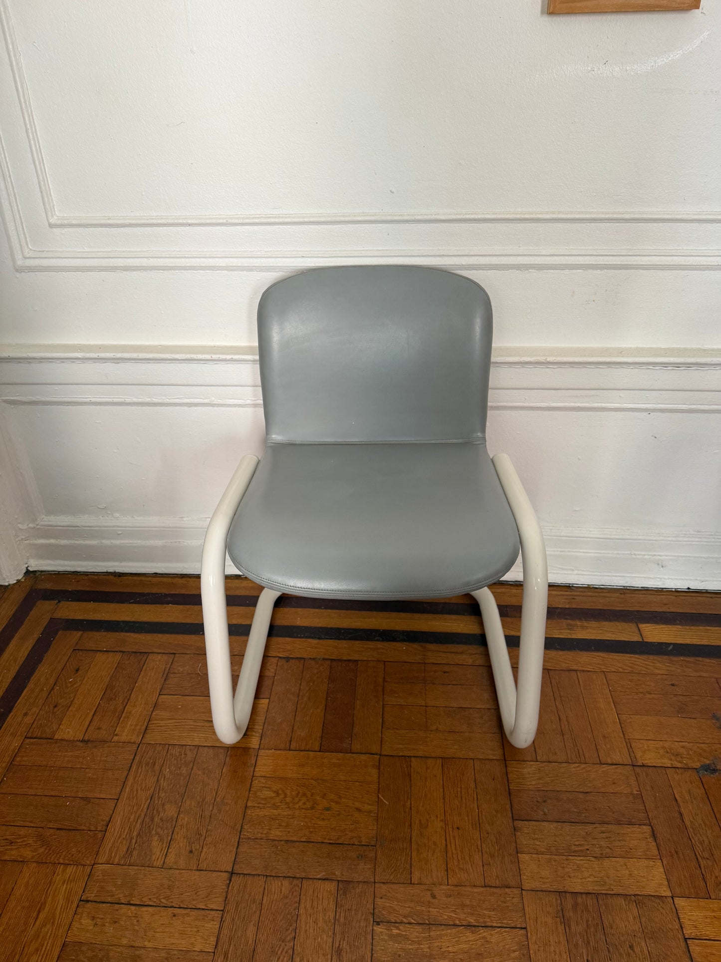 vintage 1980's leather and metal paperclip dining chairs by kinetics canada