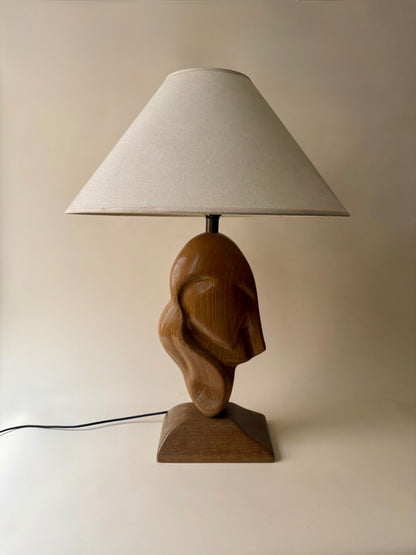 1950s organic freeform sculptural table lamp in oak